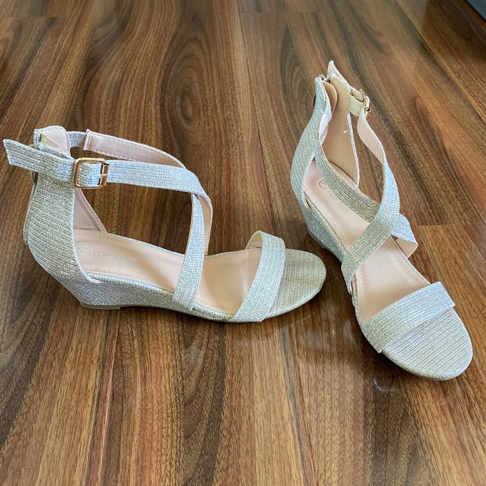 Sparkly dress sandals. Size 7